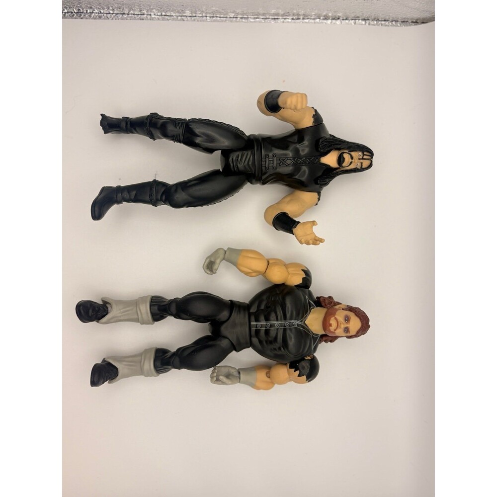 WWE Undertaker Lot of 2 figures